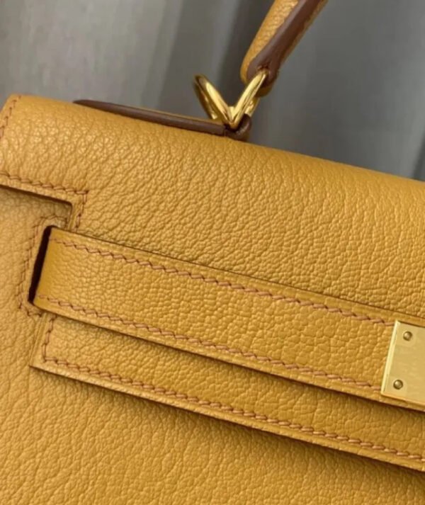 Hermes Kelly Bag 28 Togo Leather Apricot - Image 3