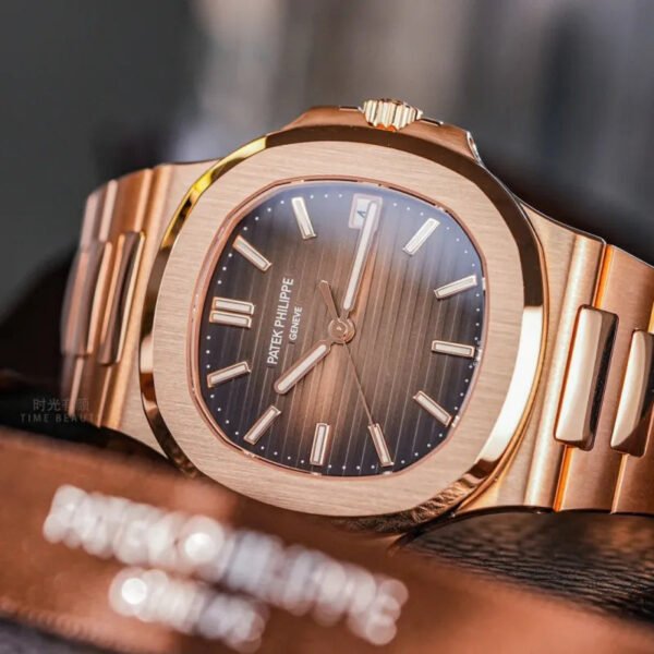 5711/1R-001-Patek Philippe Nautilus - Image 3