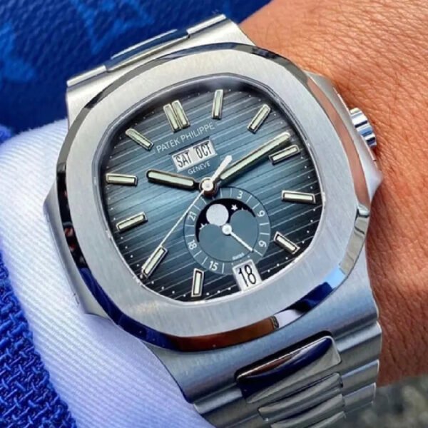 5726/1A Patek Philippe- NAUTILUS (AAAAA clone) - Image 5