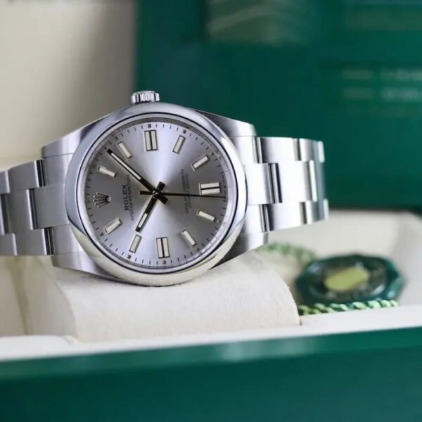 OYSTER PERPETUAL 124300 Series(Champagne gold) - Image 7