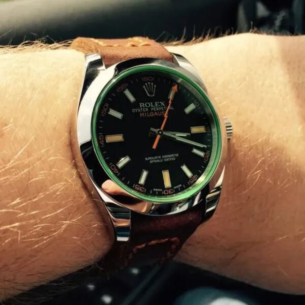 Rolex Oyster Perpetual Milgauss 116400gv Series - Image 4