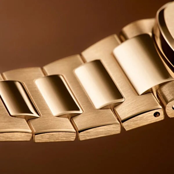 7118/1R - Patek Philippe NAUTILUS - Image 2