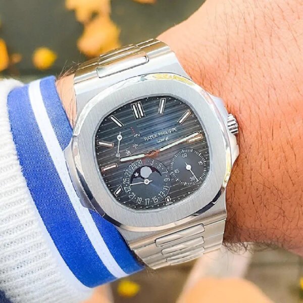 5712/1R Patek Philippe- NAUTILUS(AAAAA version) - Image 7